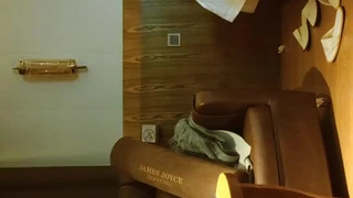 叫我小桃桃高挑妹四月一号